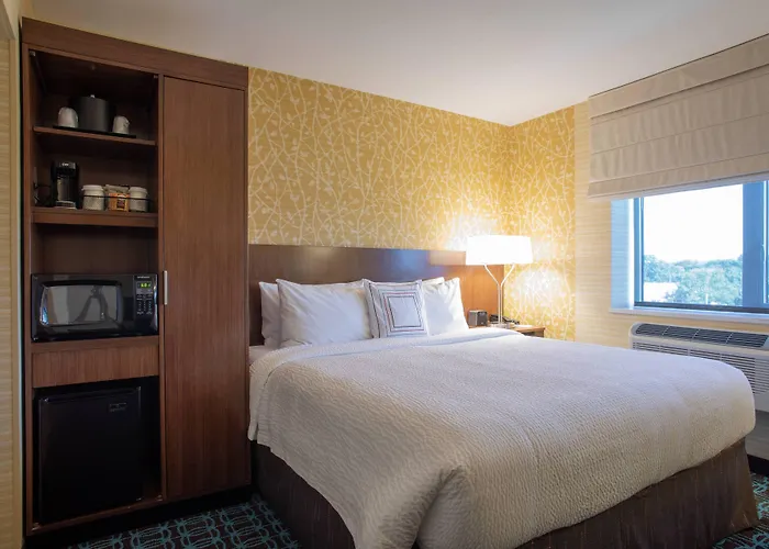 Fairfield Inn & Suites By Marriott New York Queens/Fresh Meadows